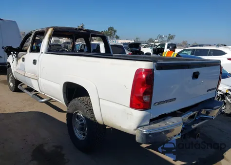 2004 Chevrolet Silverado 2500Hd Lt из США, поврежденный, VIN 1GCHK23204F260360